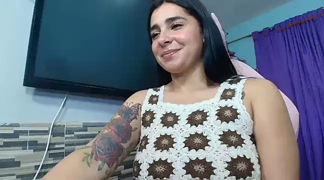 Snapshot of Meganmilk1 chatting on February 2025 03:36:02 PM Meganmilk1 online show from February 2025 03:36:02 PM