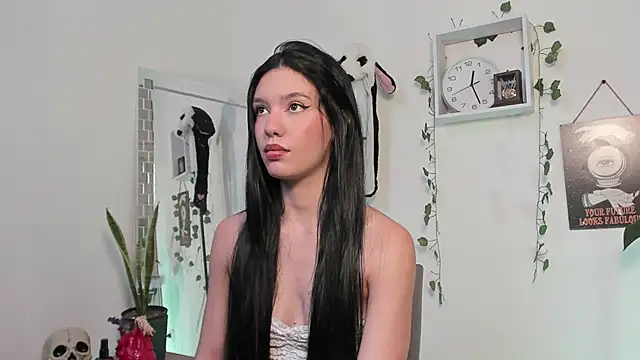 Emperatriiz online show from January 2025 05:30:01 PM