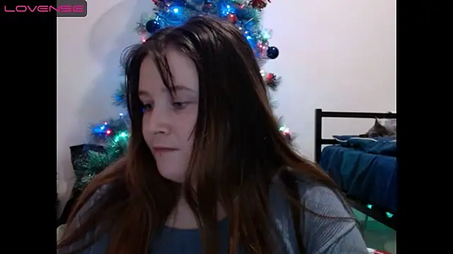 Light Luna online show from January 2025 01:53:01 PM