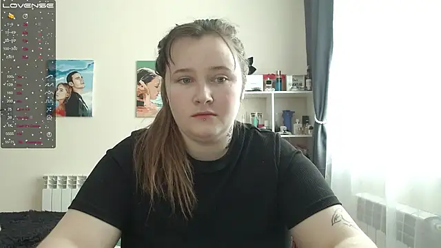 Light Luna online show from February 2025 04:22:02 AM