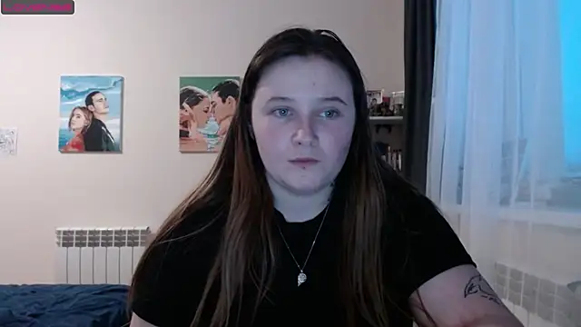 Light Luna online show from March 2025 12:27:02 PM