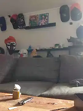 eltoulou online show from February 2025 01:51:02 PM