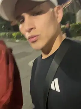 Alex Teau online show from February 2025 04:52:01 AM