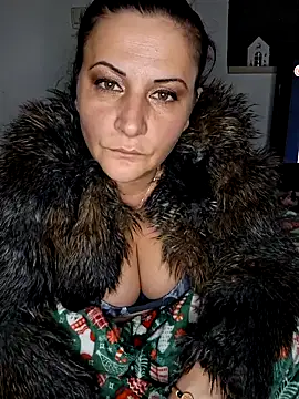 anaaamariaaaa online show from February 2026 04:27:02 PM