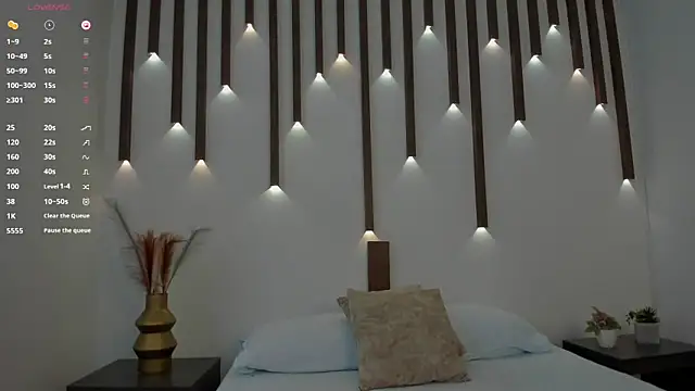 megan cooper28 online show from November 2025 07:18:02 PM