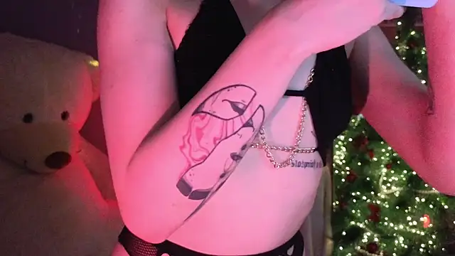 SandraBoyl online show from December 2025 02:40:02 AM