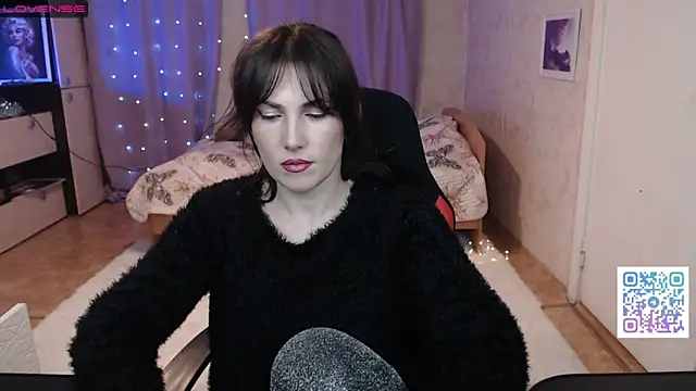 Daniela Cooperr online show from April 2026 05:54:01 PM