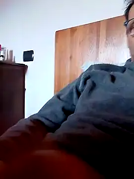 Snapshot of Anastasio33 chatting on December 2024 02:28:02 PM Anastasio33 online show from December 2024 02:28:02 PM