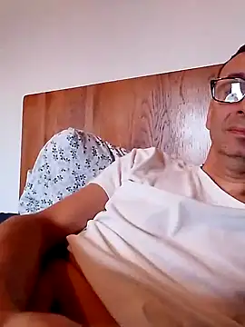 Snapshot of Anastasio33 chatting on September 2025 05:34:01 AM Anastasio33 online show from September 2025 05:34:01 AM