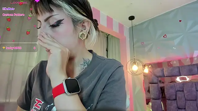 Snapshot of Candy_morgan412 chatting on November 2025 12:27:01 PM Candy morgan412 online show from November 2025 12:27:01 PM