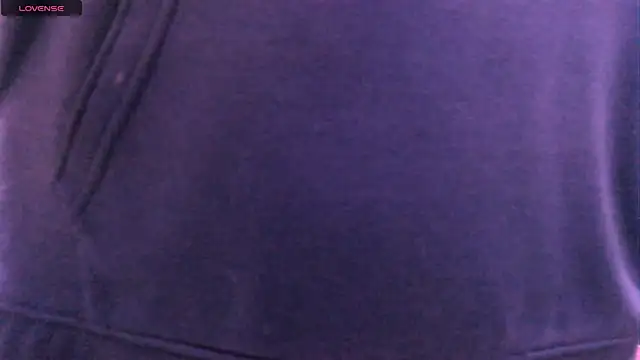 NinaYellow online show from September 2025 03:17:01 AM