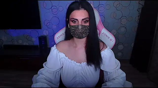   Yasmina   online show from June 2026 03:55:01 AM