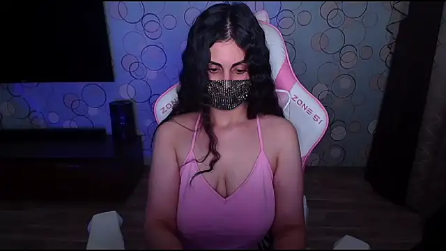   Yasmina   online show from July 2026 04:20:02 AM
