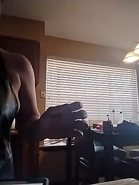 Snapshot of Everlyrose27 chatting on February 2026 07:45:02 PM Everlyrose27 online show from February 2026 07:45:02 PM