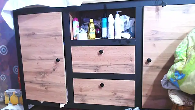 Snapshot of SquirtyAlice chatting on March 2025 08:16:02 PM SquirtyAlice online show from March 2025 08:16:02 PM