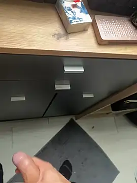 Mecchaud06 online show from February 2026 02:20:02 PM