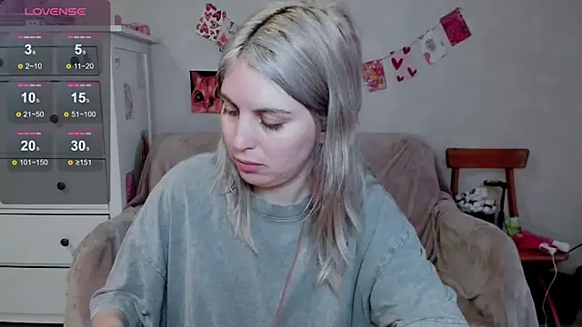 pawpaws online show from June 2026 06:33:02 AM