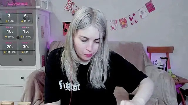 pawpaws online show from July 2026 07:57:01 AM