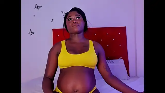 Snapshot of ValeriaRioz chatting on January 2025 04:17:02 PM ValeriaRioz online show from January 2025 04:17:02 PM