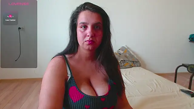 Snapshot of Anna_Ki chatting on July 2026 06:06:01 AM Anna Ki online show from July 2026 06:06:01 AM
