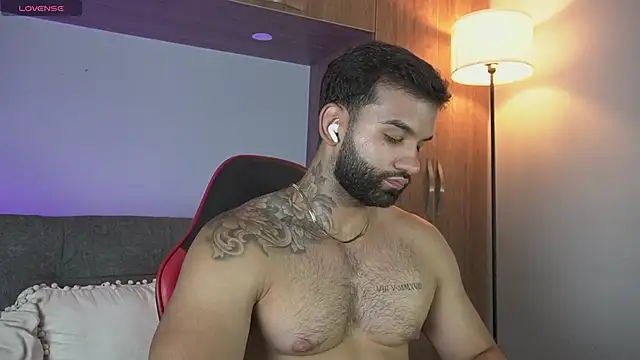 MarkHazze online show from April 2026 12:27:01 AM