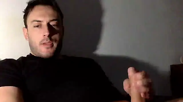 Snapshot of mainnrd chatting on February 2025 07:15:01 AM mainnrd online show from February 2025 07:15:01 AM