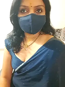 Snapshot of khushikhushi chatting on February 2025 05:18:01 PM khushikhushi online show from February 2025 05:18:01 PM