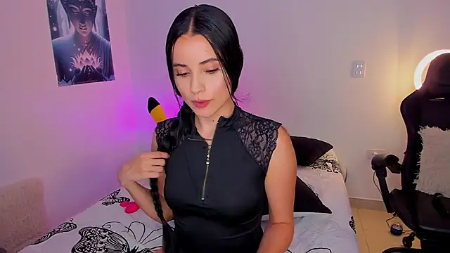 melanyrouse1 online show from May 2026 08:05:01 PM