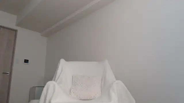 Lily 0000 online show from December 2024 02:00:01 PM