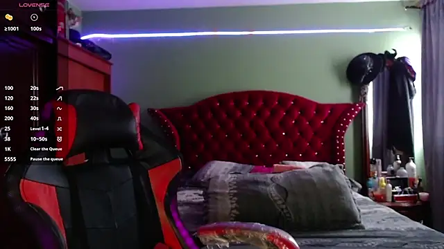 black wiidow online show from December 2024 08:12:02 PM