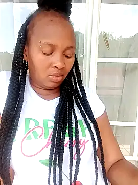 Bootycurvy2 online show from October 2025 11:30:01 AM