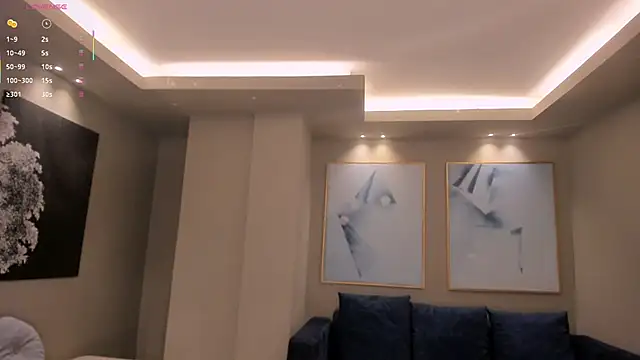 PaulinaSantos  online show from February 2026 08:14:02 PM