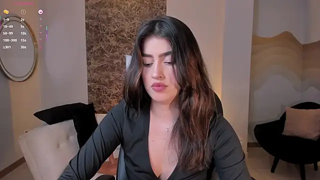 Snapshot of PaulinaSantos_ chatting on May 2026 01:57:16 AM PaulinaSantos online show from May 2026 01:57:16 AM