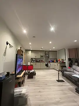 LondonTeffy online show from February 2026 10:08:01 PM