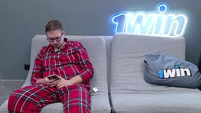 Ksenny online show from January 2025 02:25:01 PM