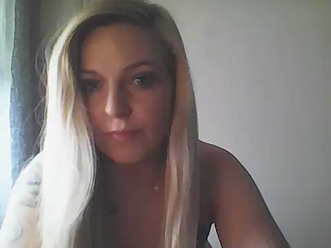 Snapshot of ThatSlutNamed-Heather chatting on February 2025 04:02:01 PM ThatSlutNamed-Heather online show from February 2025 04:02:01 PM