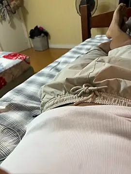 Wantsomemore2 online show from September 2025 01:43:01 AM