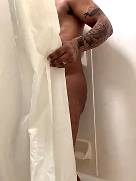 Snapshot of curvedicbandit6_2 chatting on December 2024 11:54:02 AM curvedicbandit6 2 online show from December 2024 11:54:02 AM