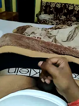 Snapshot of Brown_Munda047 chatting on December 2024 07:37:02 PM Brown Munda047 online show from December 2024 07:37:02 PM