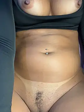 Snapshot of Francielediass chatting on April 2026 04:24:02 AM Francielediass online show from April 2026 04:24:02 AM