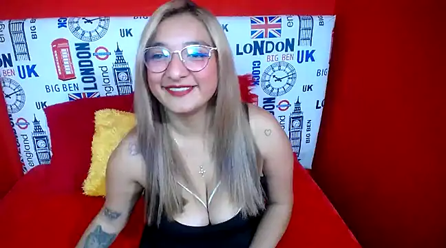  sweetcarla online show from January 2025 02:18:01 PM