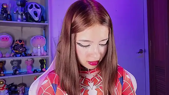 EmilyMiller  online show from November 2025 04:18:02 PM