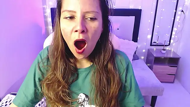 camila delarosa online show from July 2026 05:51:02 PM