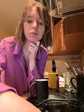 Snapshot of Crayzy_Luv chatting on January 2025 11:00:01 PM Crayzy Luv online show from January 2025 11:00:01 PM