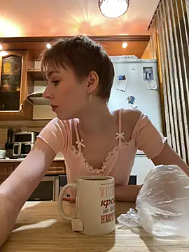 Snapshot of Crayzy_Luv chatting on March 2025 09:26:02 PM Crayzy Luv online show from March 2025 09:26:02 PM