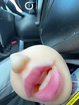 Snapshot of beyourself1323 chatting on March 2026 11:45:02 AM beyourself1323 online show from March 2026 11:45:02 AM