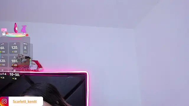 ScarlettAndClark online show from December 2025 12:14:01 PM