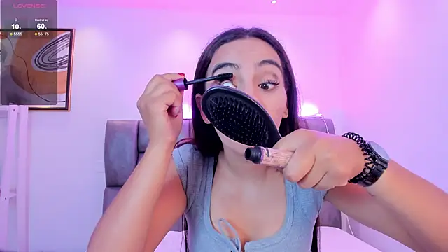 martina mancini online show from December 2025 11:47:01 AM