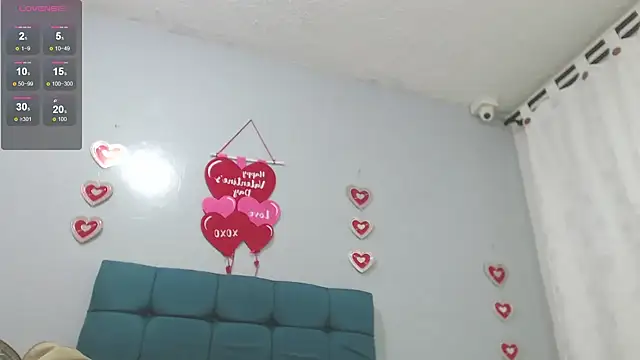 Snapshot of AichaBrown chatting on February 2025 02:16:02 PM AichaBrown online show from February 2025 02:16:02 PM