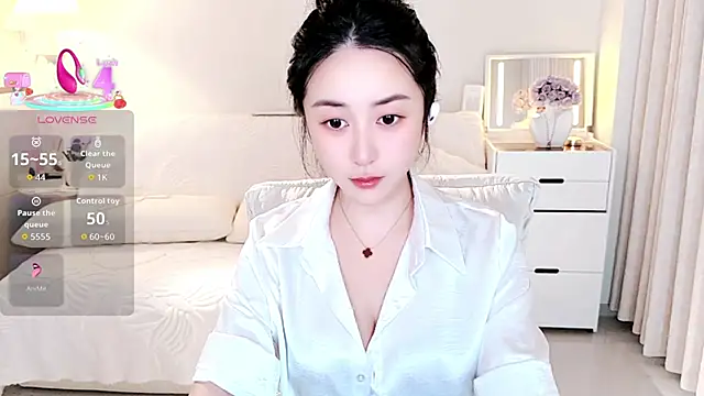 Eileen-886 online show from June 2026 11:07:02 PM